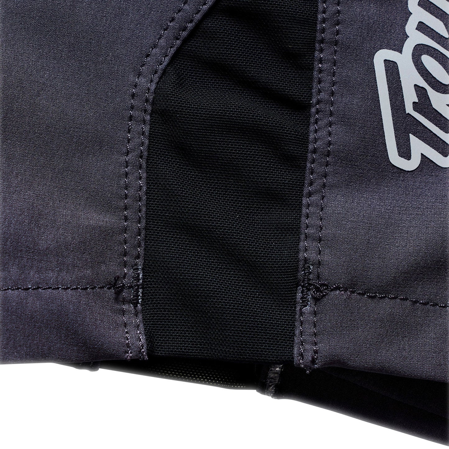 TROY LEE DESIGNS SKYLINE PRO MONO Pantalones cortos de carbono con forro BN3TH