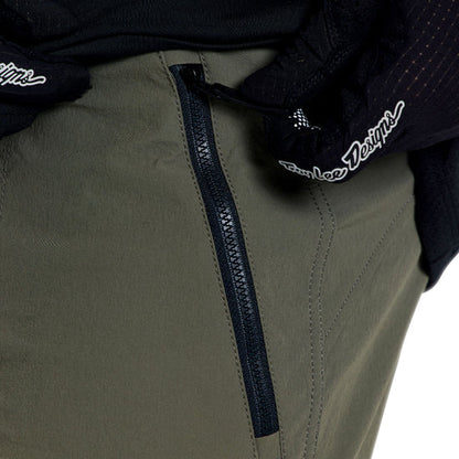 Short TROY LEE DESIGNS SKYLINE TRAIL con Liner Mono Caqui