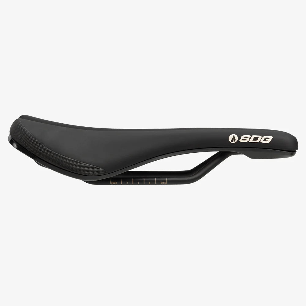 Sillín de acero SDG BEL-AIR V3 Air Foam Rails Negro