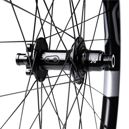 Rueda Trasera CRANKBROTHERS SYNTHESIS Aluminium 2.0 DH I9 29" 12x148 mm Boost Negro