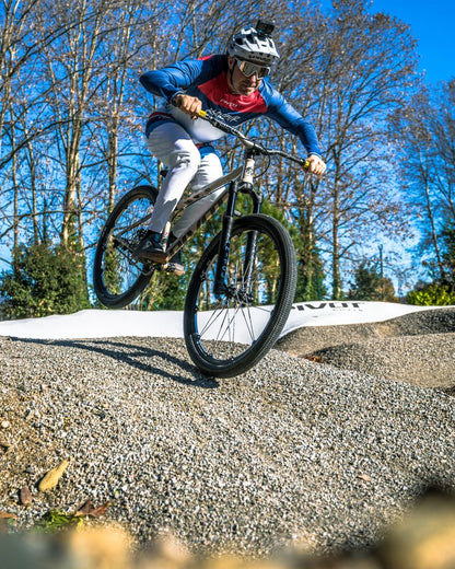 Horquilla MANITOU Circus Expert 26" 100 mm Eje 20 mm Negra