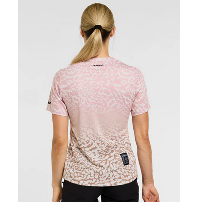Maillot DHARCO PRISCILLA Manga Corta Mujer Beige/Rosa