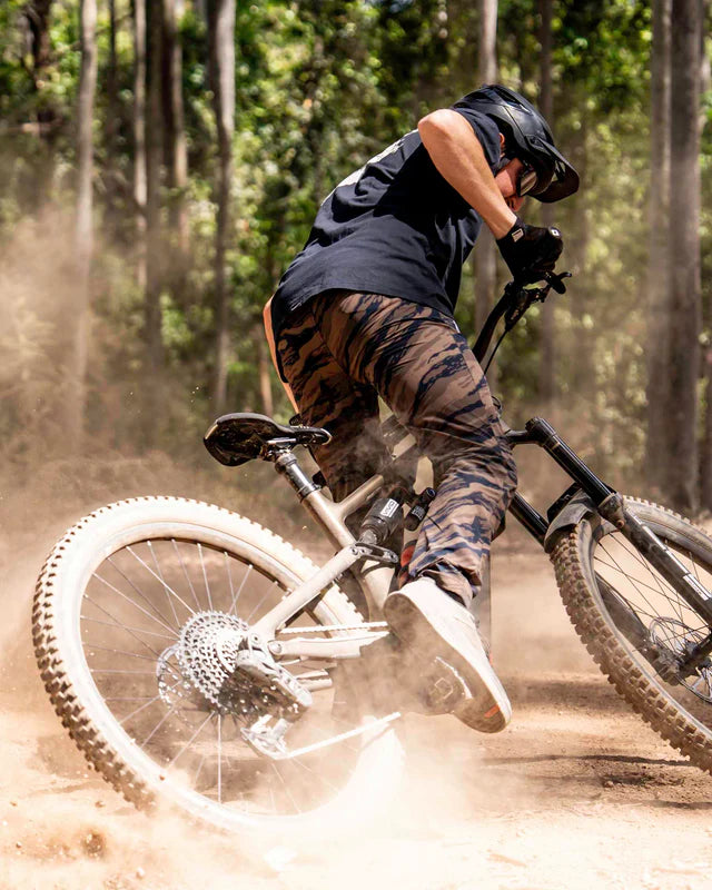 Pantalón DHARCO ATHER RECON Marrón/Negro