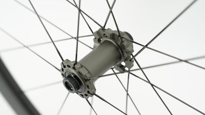 Par de Ruedas SCOM AERO 50 Tubeless Ready (Center Lock)