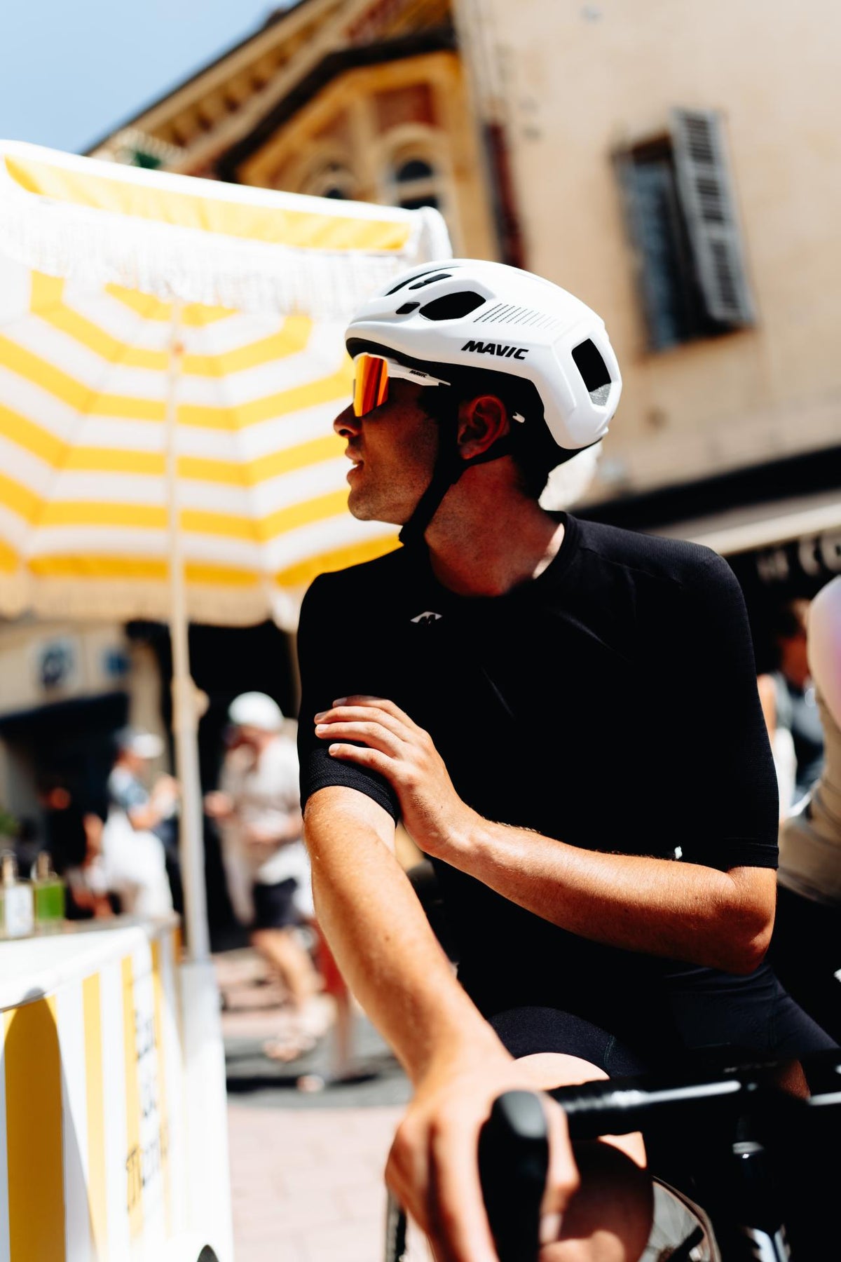 Casco de carretera MAVIC AKSIUM 2027