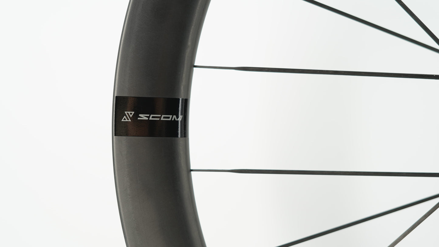 Par de ruedas SCOM ULTRA + Tubeless Ready (Center Lock)