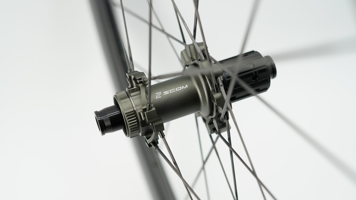 Pares de ruedas SCOM ULTRA Tubeless Ready (Center Lock)