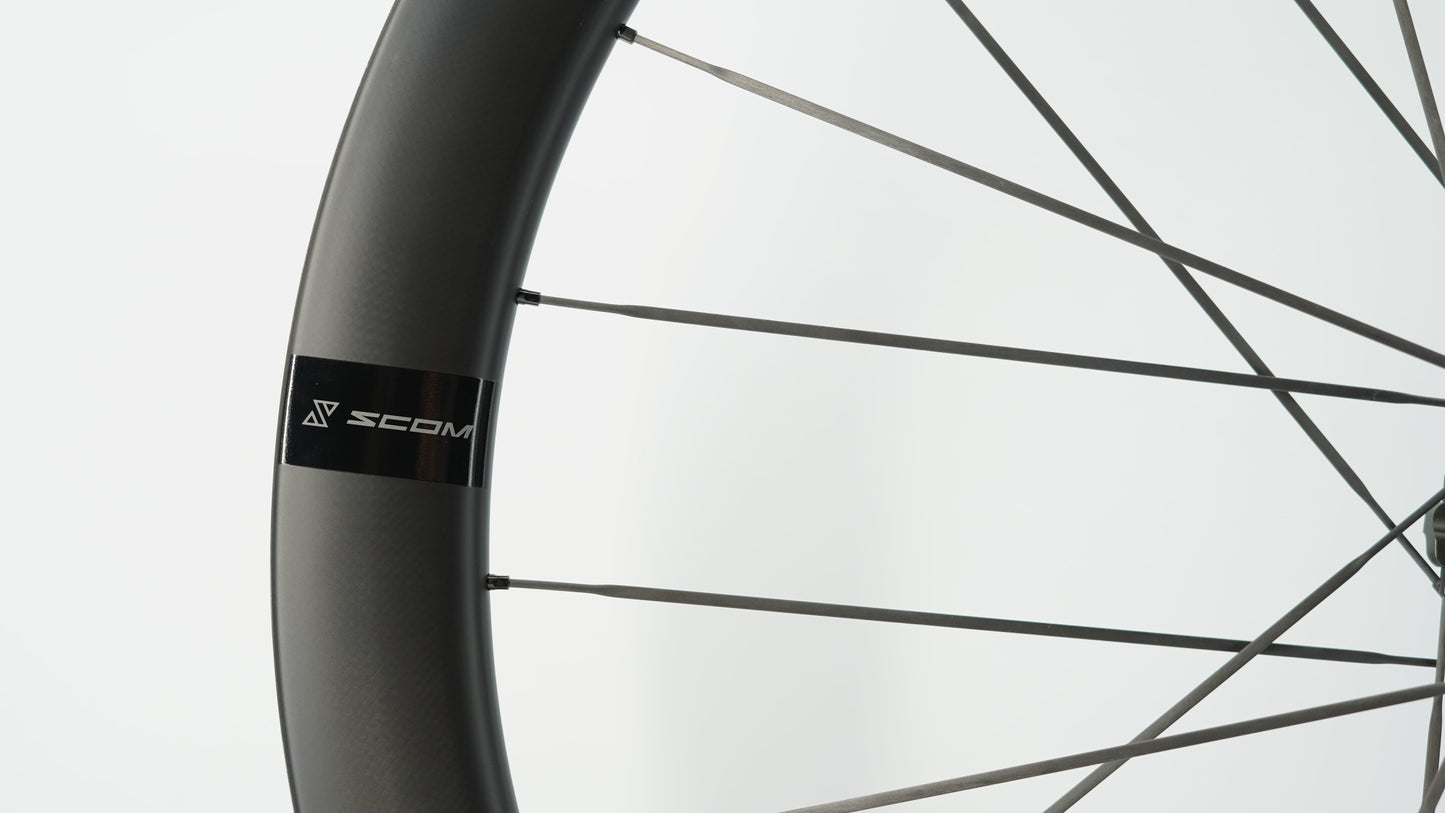 Pares de ruedas SCOM ULTRA 50 Tubeless Ready (Center Lock)