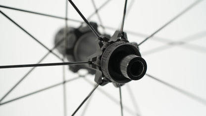 Par de Ruedas SCOM EVO 50 Tubeless Ready (Center Lock)