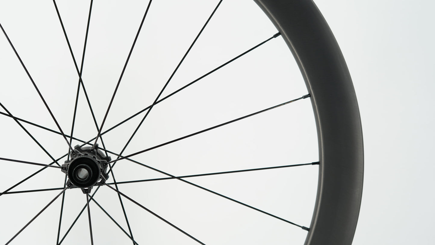 Par de ruedas SCOM EVO Tubeless Ready (Center Lock)