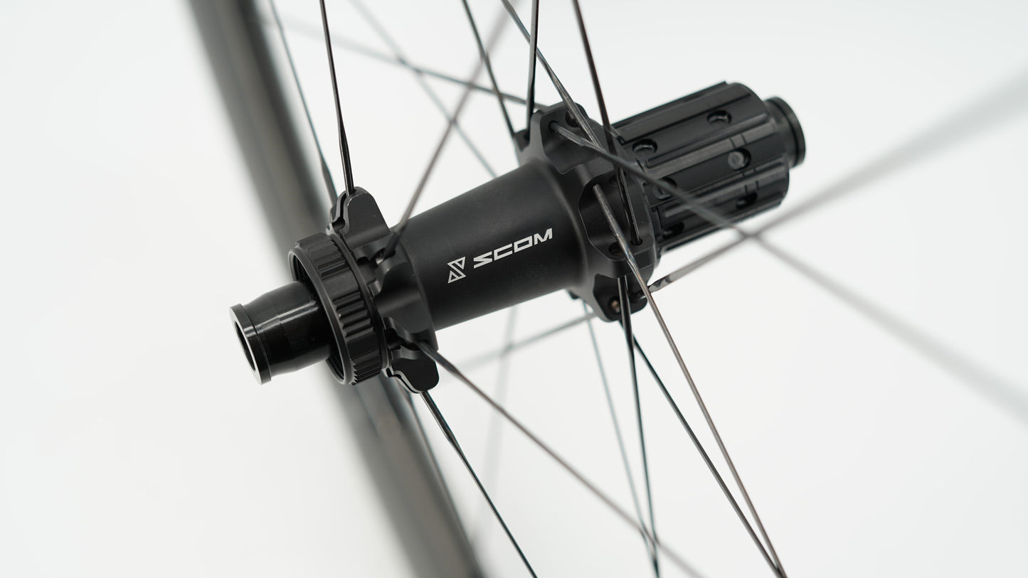 Par de ruedas SCOM EVO Tubeless Ready (Center Lock)