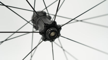 Par de Ruedas SCOM EVO 50 Tubeless Ready (Center Lock)