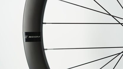 Par de Ruedas SCOM CORSA 45 Tubeless Ready (Center Lock)
