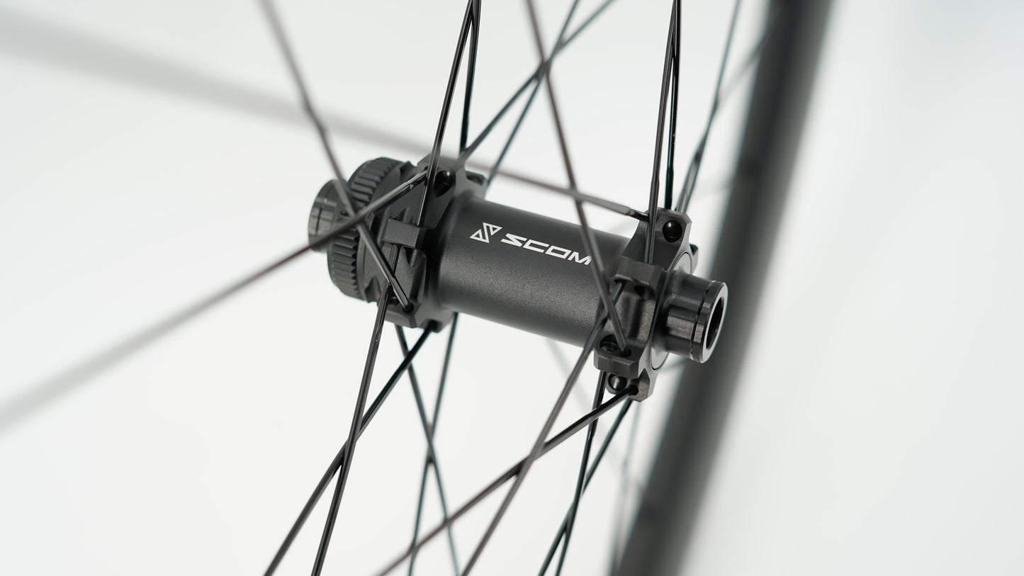 Par de ruedas SCOM CORSA 60 Tubeless Ready (Center Lock)