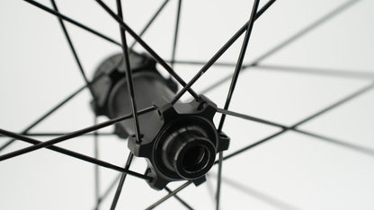 Par de Ruedas SCOM CORSA 60 Tubeless Ready (Center Lock)