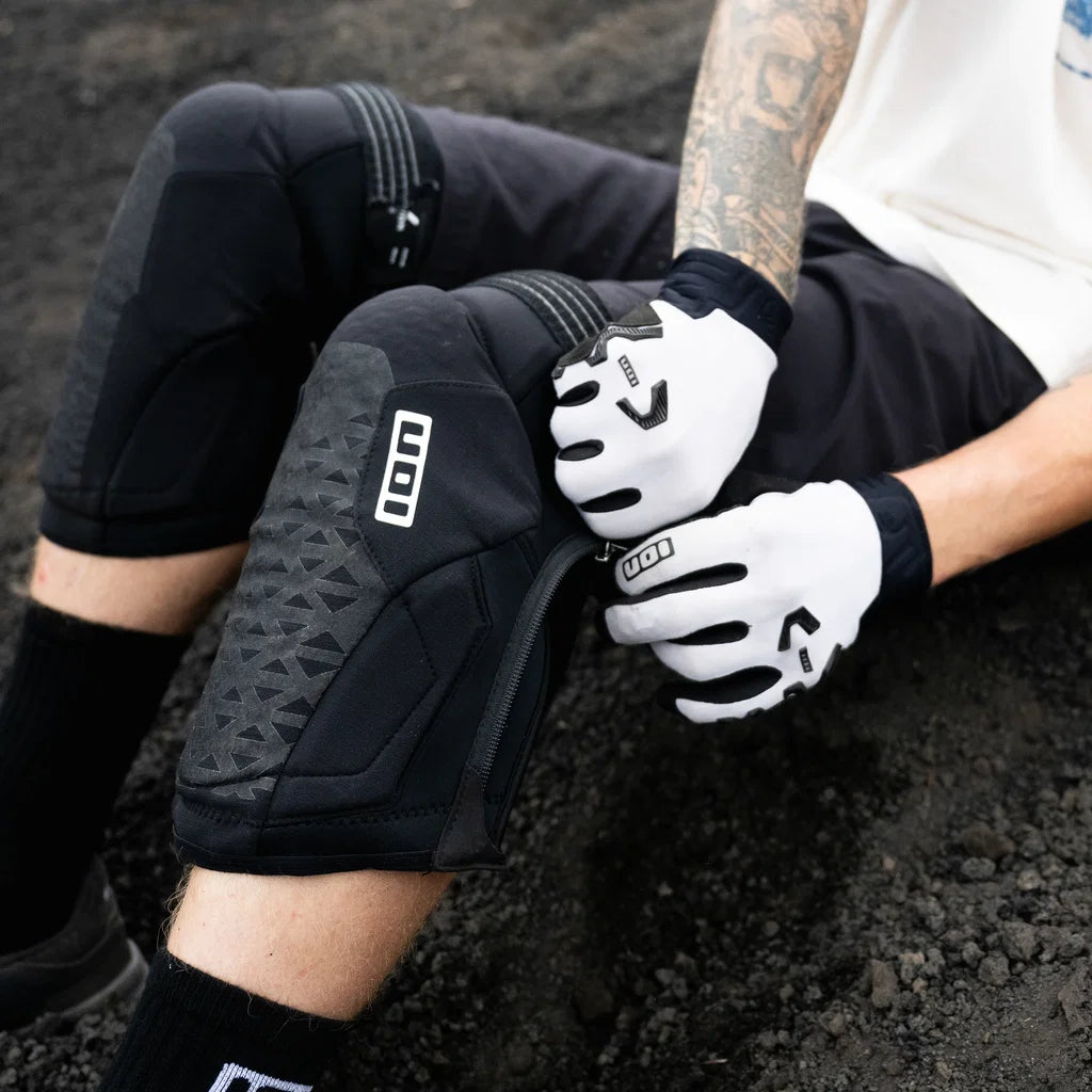 ION K-Pact Zip Rodilleras Unisex Negro