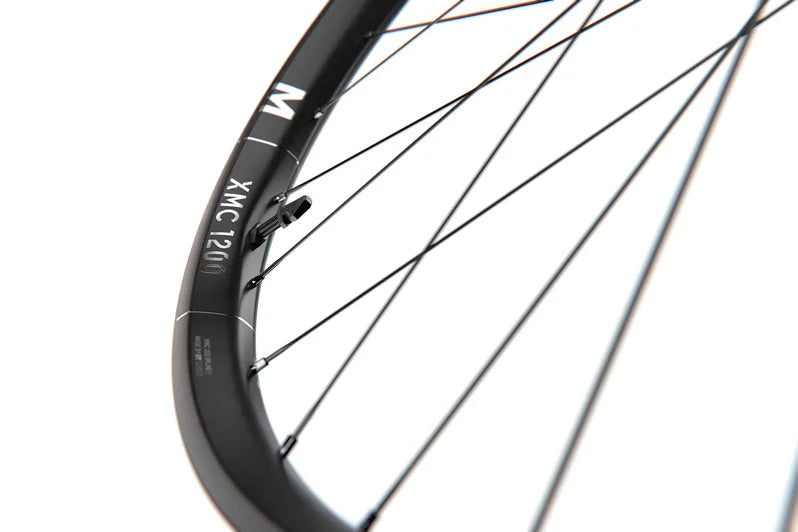 Juego de ruedas DT SWISS XMC 1200 SPLINE 30 mm 29" Ratchet DED 90 15x110/12x148 mm Boost