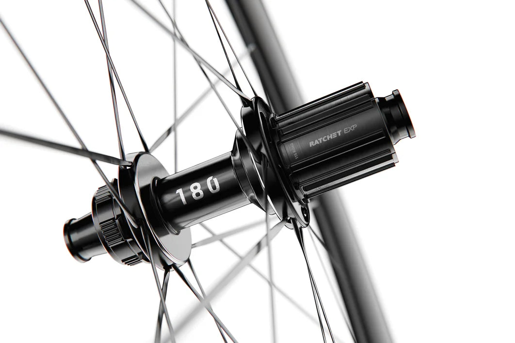 Rueda trasera DT SWISS ARC 1100 DICUT 38 DISC Tubeless Ready (Center Lock)