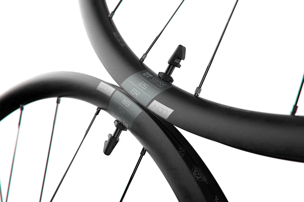 Rueda trasera DT SWISS ER 1400 DICUT 25 DISC Tubeless Ready (Center Lock)