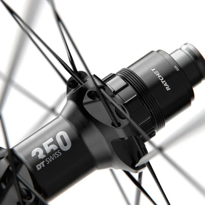 Rueda Trasera DT SWISS ER 1600 SPLINE 23 Tubeless Ready (Center Lock)