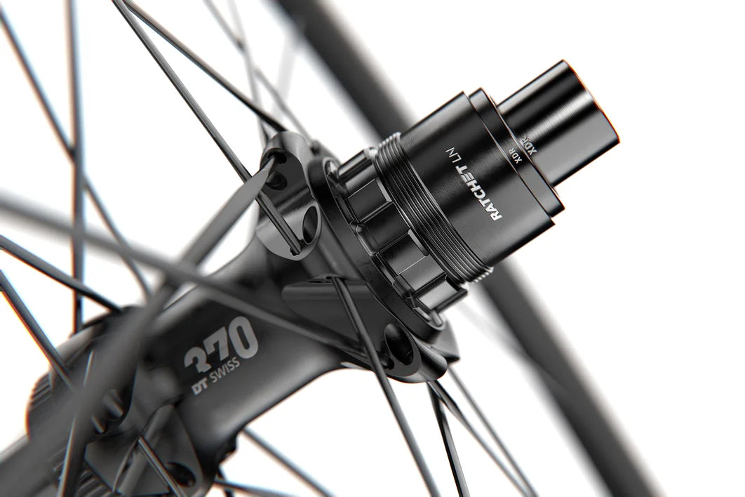 Rueda trasera DT SWISS P 1800 SPLINE 23 DIC Tubeless Ready (Center Lock)