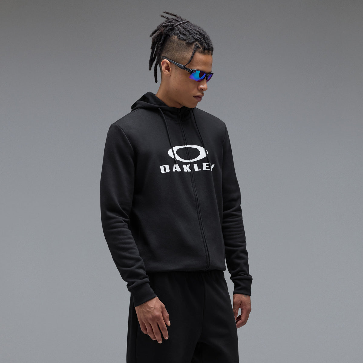 Sudadera con Capucha OAKLEY BARK FZ HOODIE 2.0 Negro/Blanco