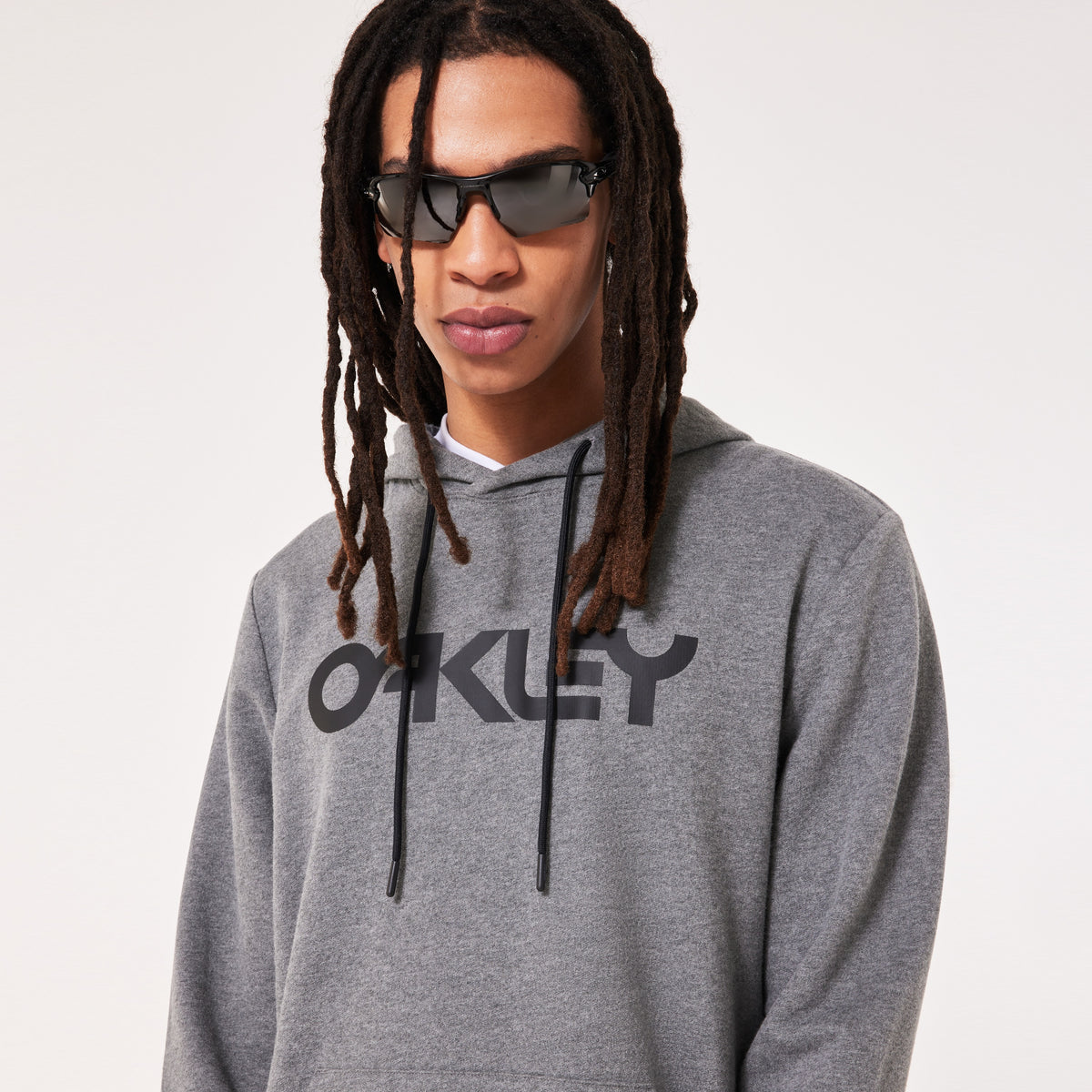 Sudadera con Capucha OAKLEY B1B PO HOODIE 2.0 Gris/Negro