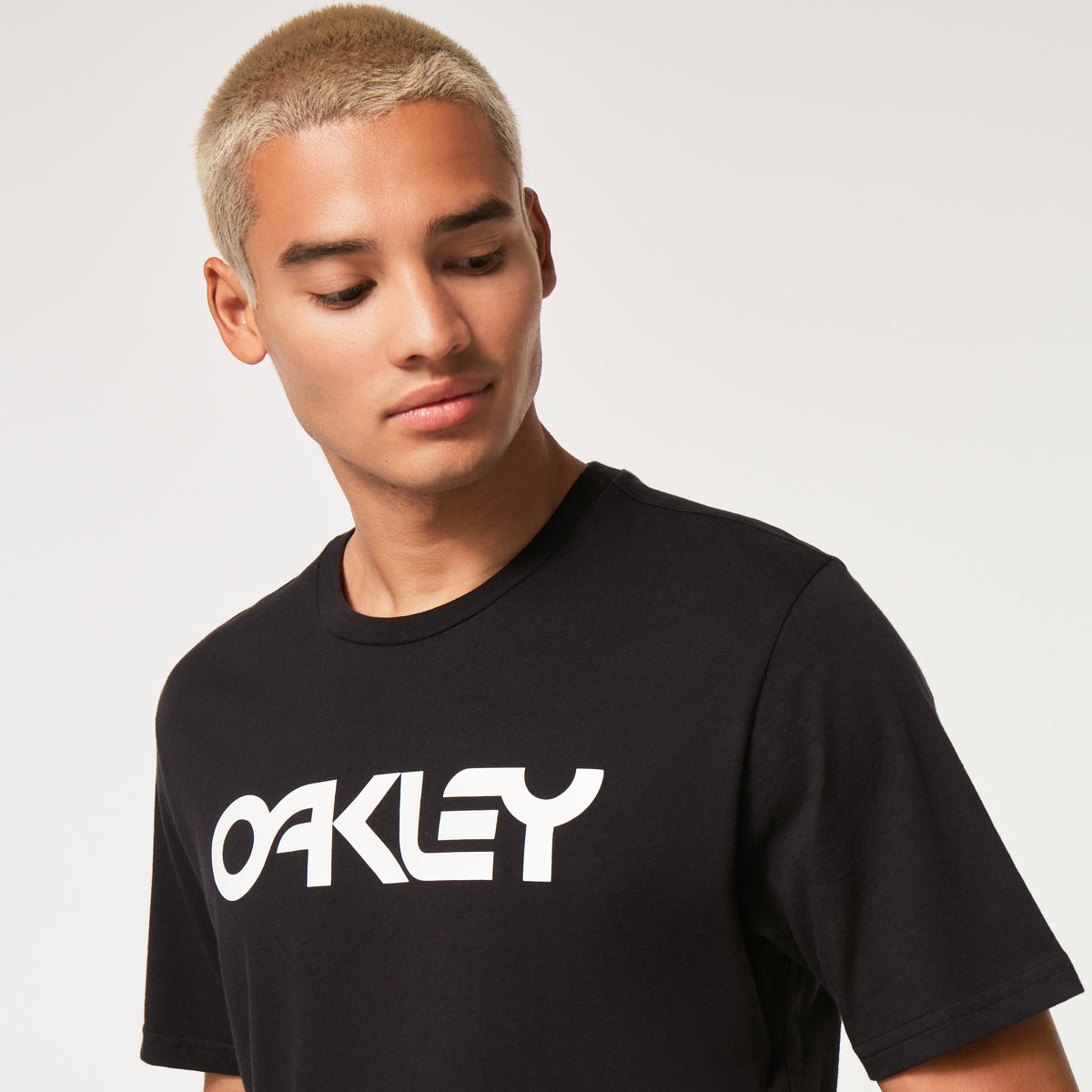 Camiseta OAKLEY MARK II TEE 2.0 Negro/Blanco