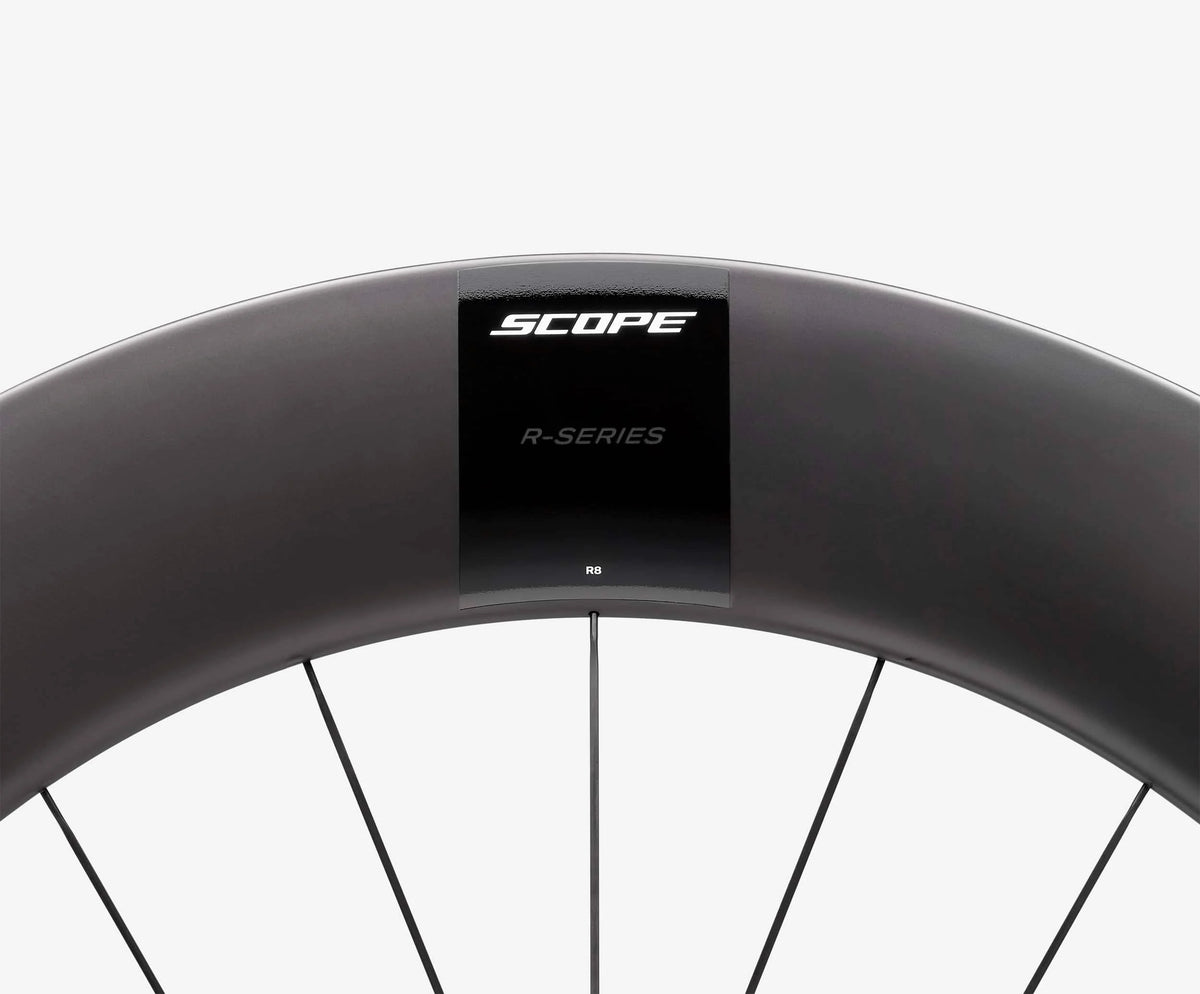 Detalle del buje SCOPE Race R8T