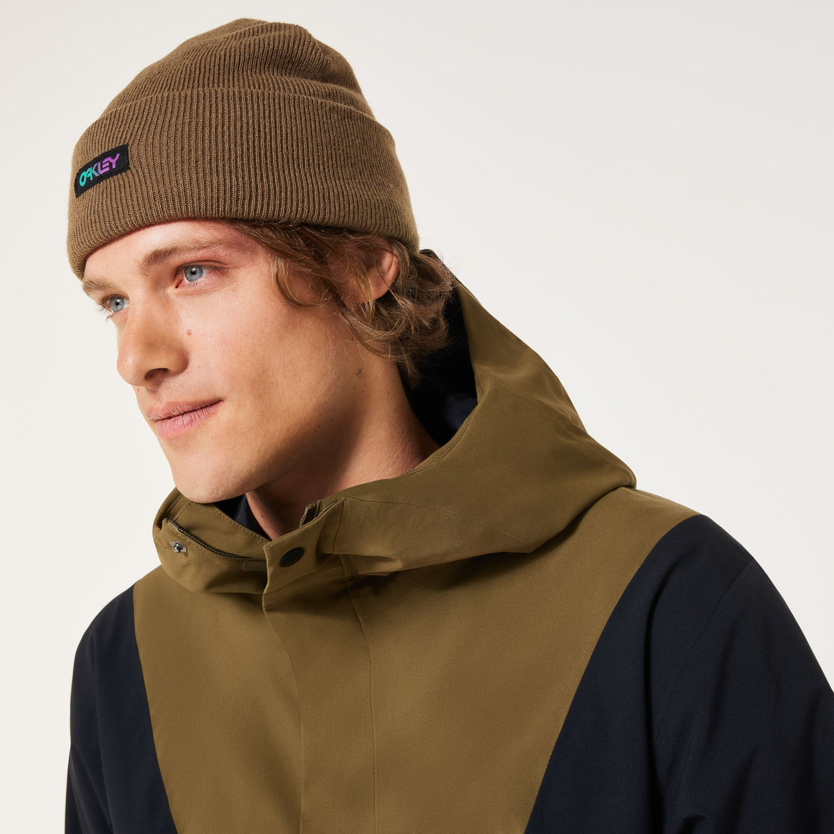 Gorro OAKLEY B1B GRADIENT PATCH Caqui