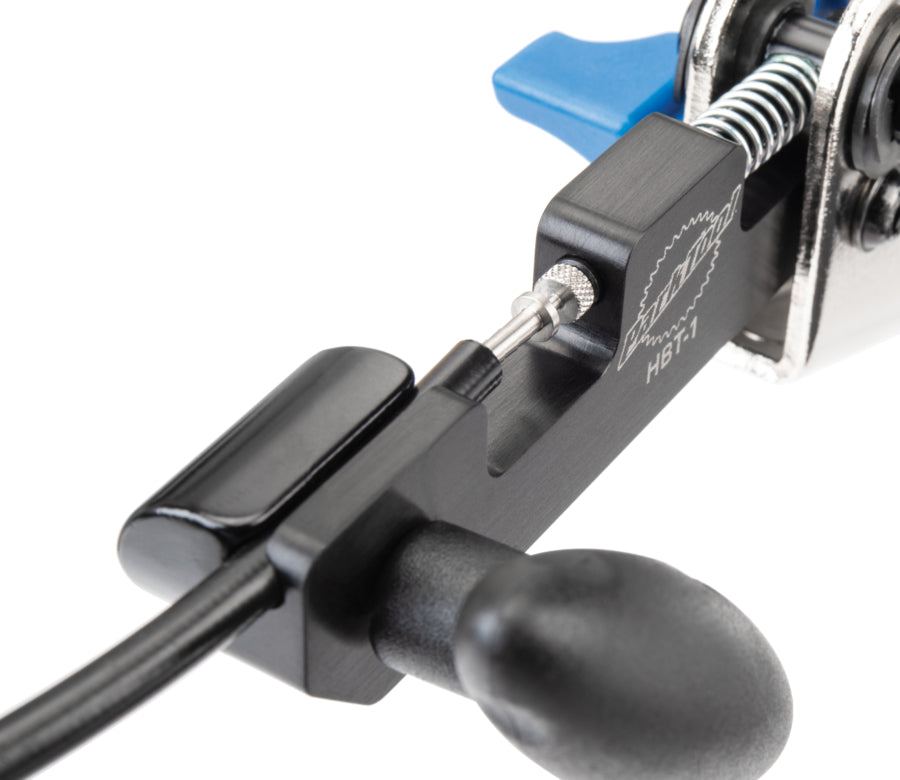 Park Tool HBT-1 instalando un inserto de espiga