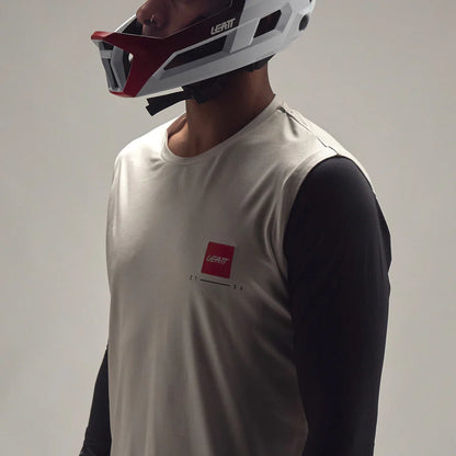 Maillot LEATT MTB GRAVITY 2.0 Mangas Largas Blanco/Negro