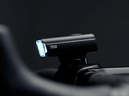 Luz Delantera BBB NANOSTRIKE 700i Negro