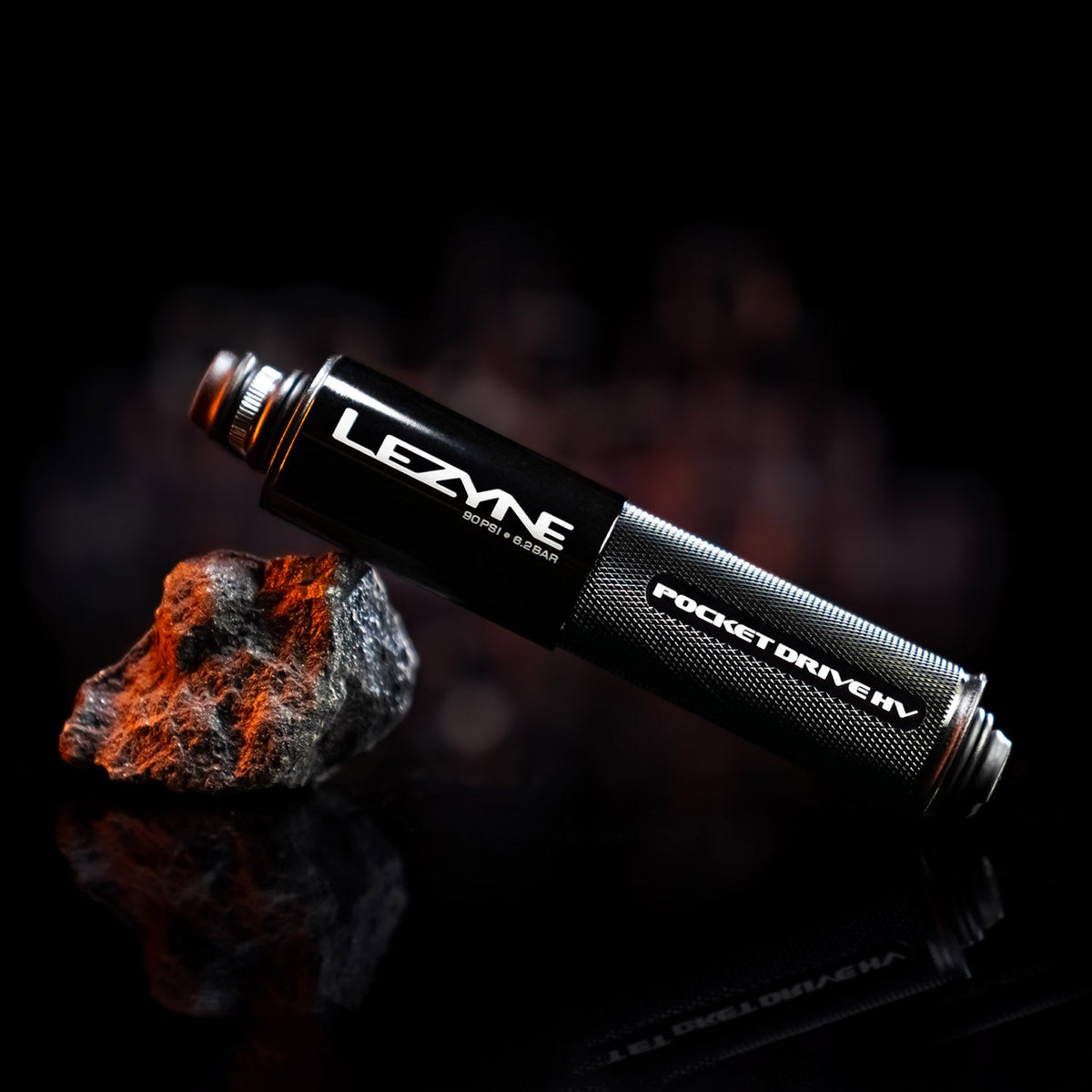 Bomba de mano LEZYNE POCKET DRIVE HV LOADED negra