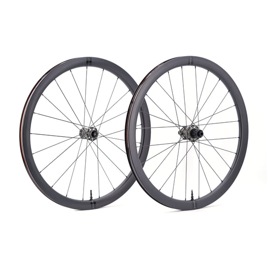 Par de ruedas SCOM AERO Tubeless Ready (Center Lock)
