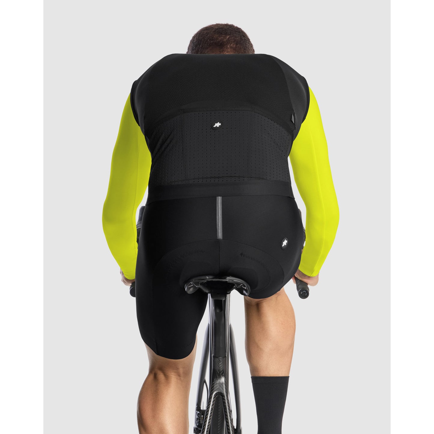 Chaqueta sin mangas ASSOS EQUIPE R S11 Black Series