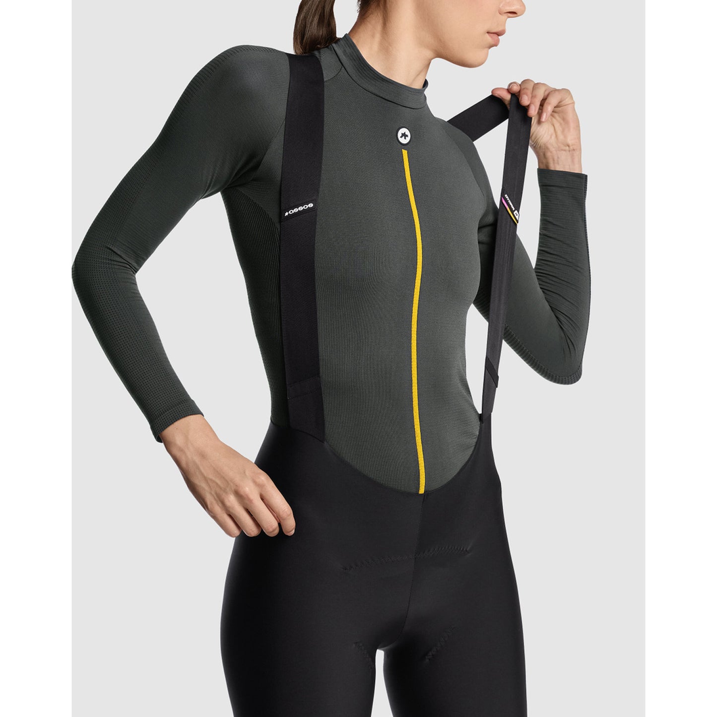 ASSOS WOM P1 Ropa interior de manga larga para mujer Gris antracita