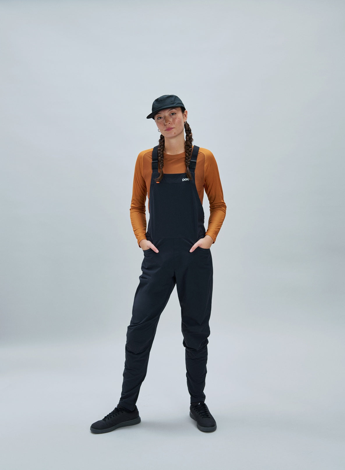 Peto de mujer POC MOTION DUNGAREE Negro
