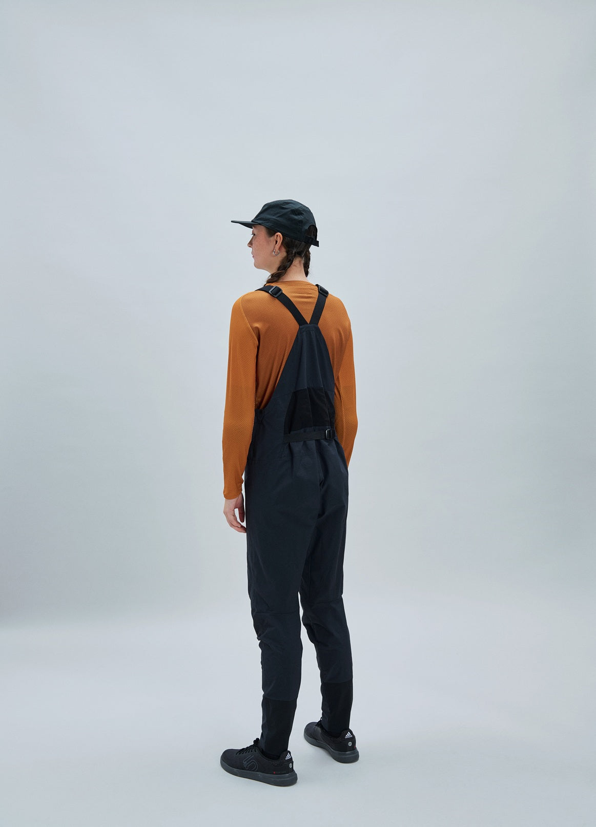 Peto de mujer POC MOTION DUNGAREE Negro