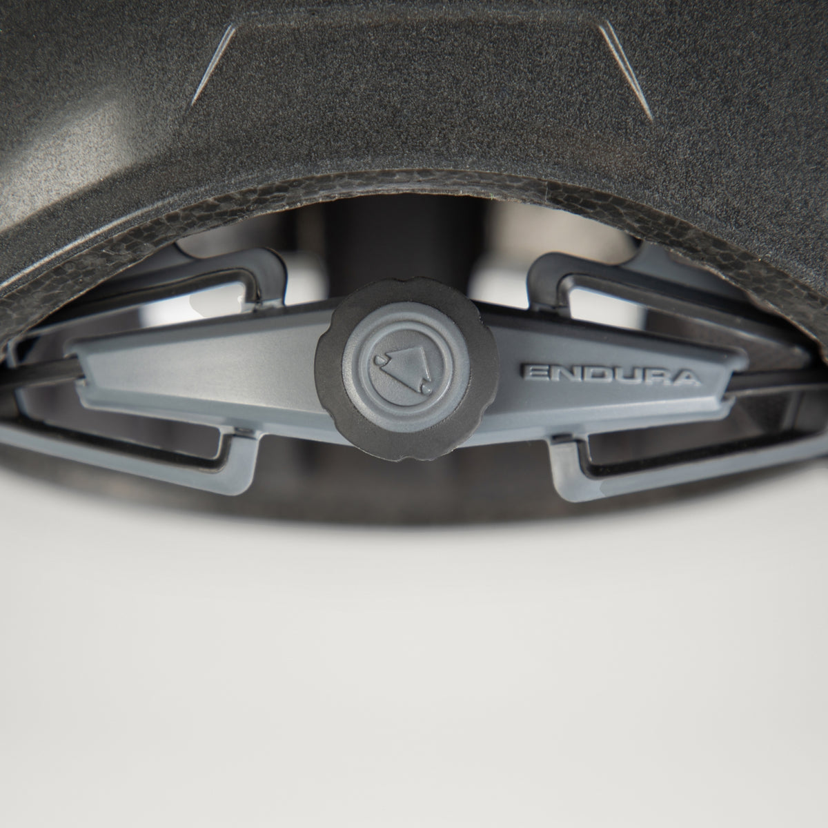 Casque BOL BMX ENDURA PISSPOT Gris