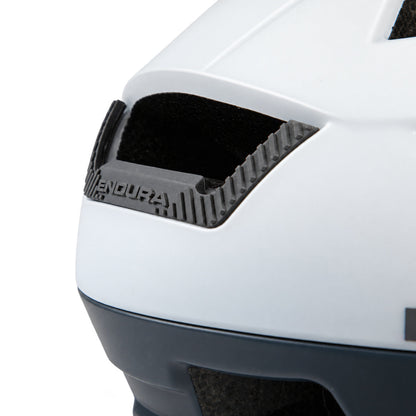 Casco de montaña ENDURA SINGLETRACK INTEGRAL MIPS Blanco/Gris
