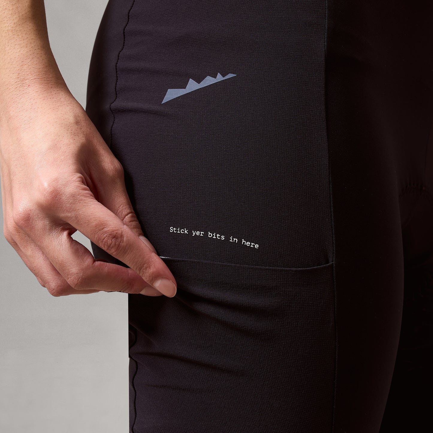 Pantalón Corto ENDURA ALLTRACK RIDE WAIST Mujer Negro
