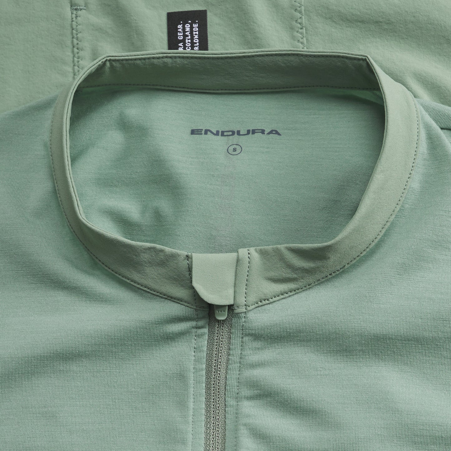 Maillot manga larga ENDURA ALLTRACK RIDE Mujer Verde salvia