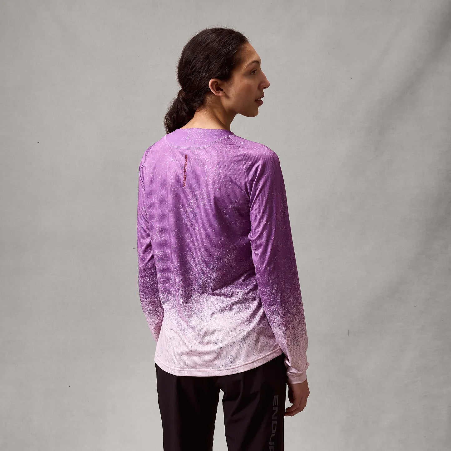 Maillot manga larga ENDURA SINGLETRACK PRINT ENP Mujer Morado