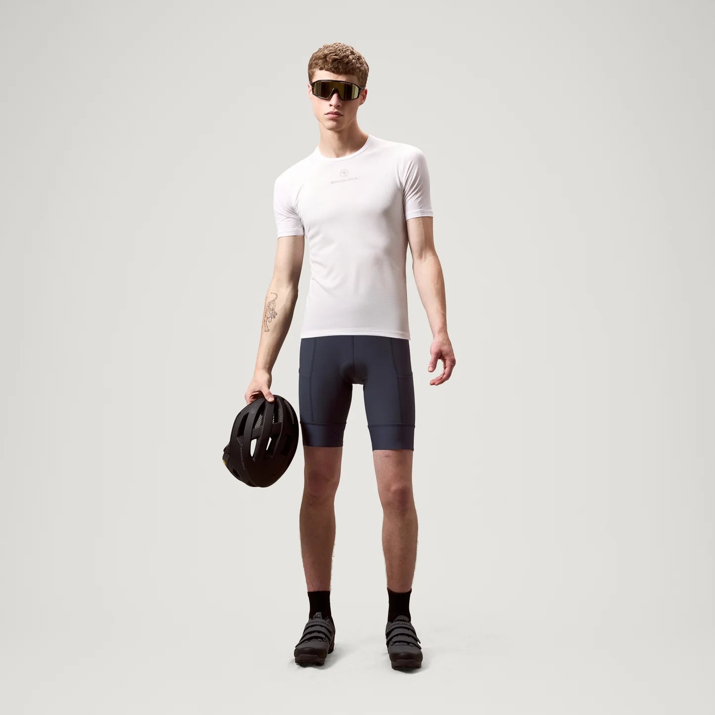 Pantalón Corto ENDURA LOOP WAIST Carbon Gris