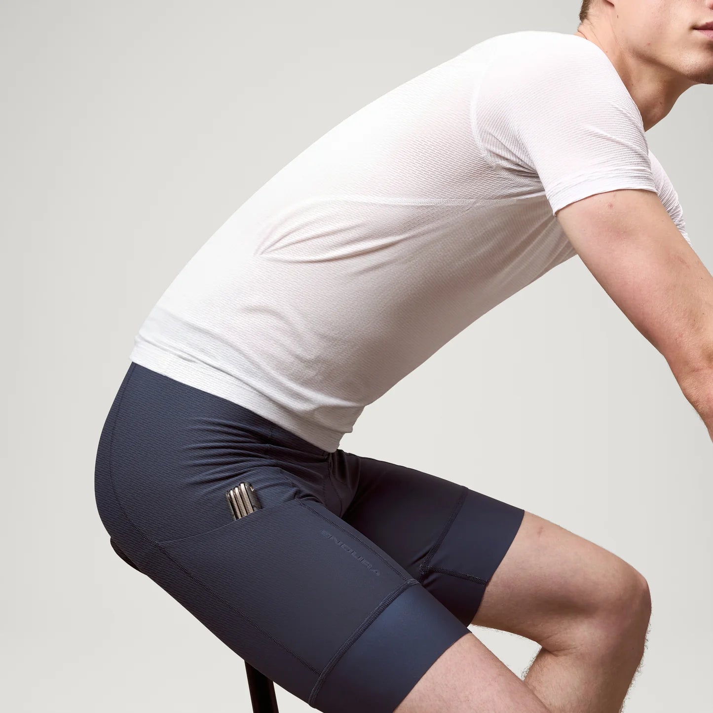Pantalón Corto ENDURA LOOP WAIST Carbon Gris