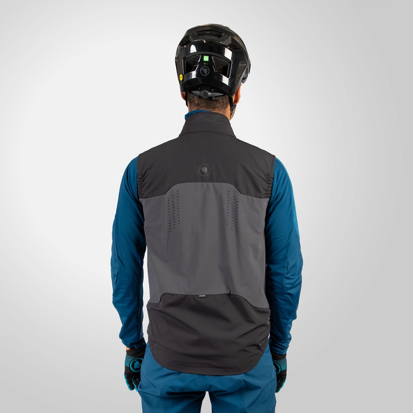 Chaleco ENDURA MT500 SPRAY Negro