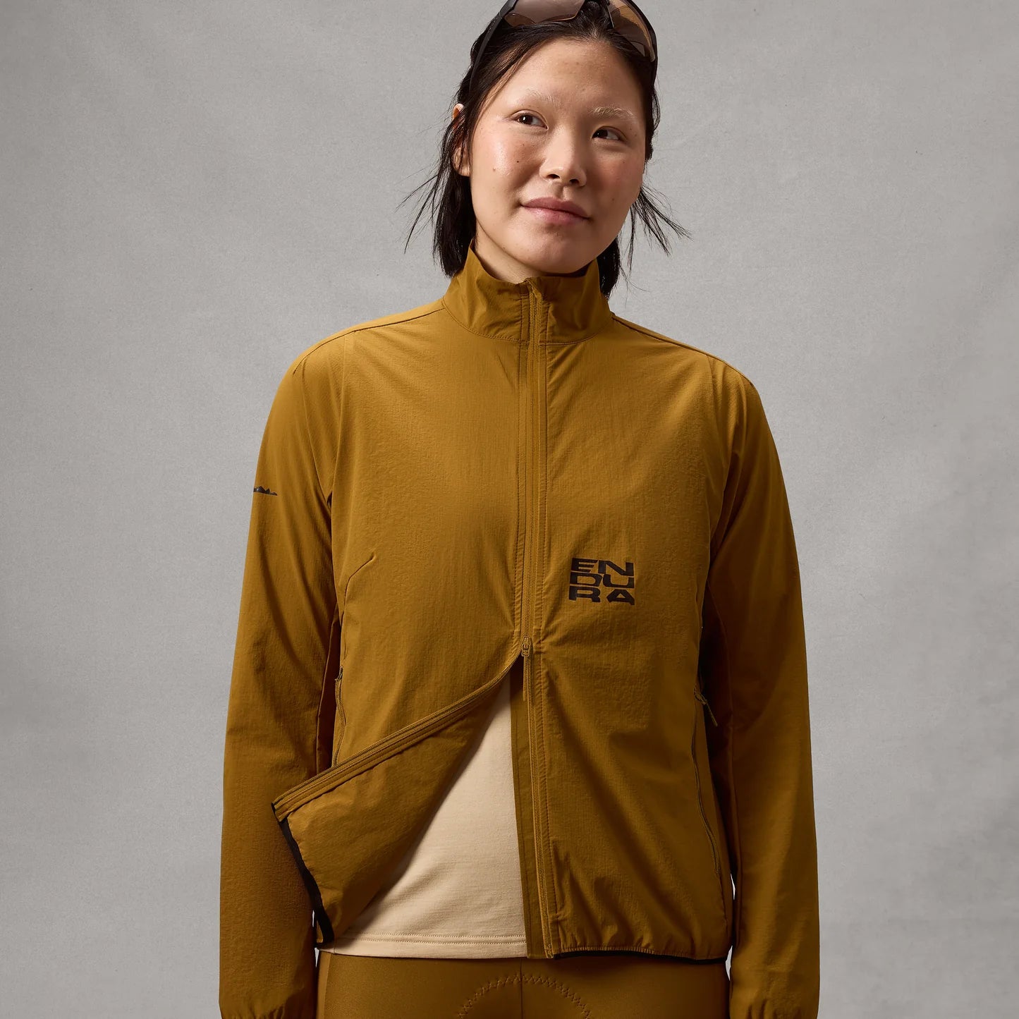 Chaqueta ENDURA ALLTRACK RIDE PACKABLE Mujer Bronce