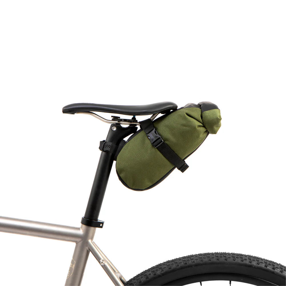 Mochila de sillín RESTRAP SADDLE PACK 2,5 L, color oliva