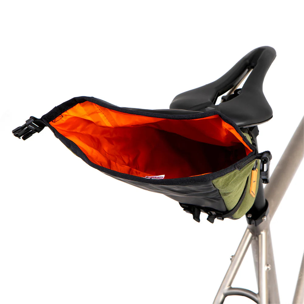 Mochila de sillín RESTRAP SADDLE PACK 2,5 L, color oliva